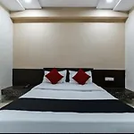 Dwaraka Inn