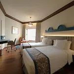 Welcomhotel Devee Grand Bay
