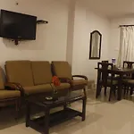 Hotel Chandra\'S