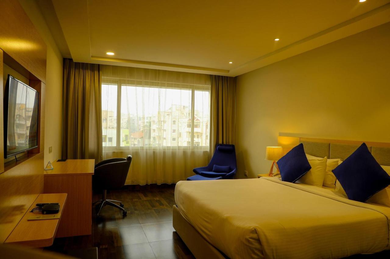 Bay View Vizag Hotel 4*