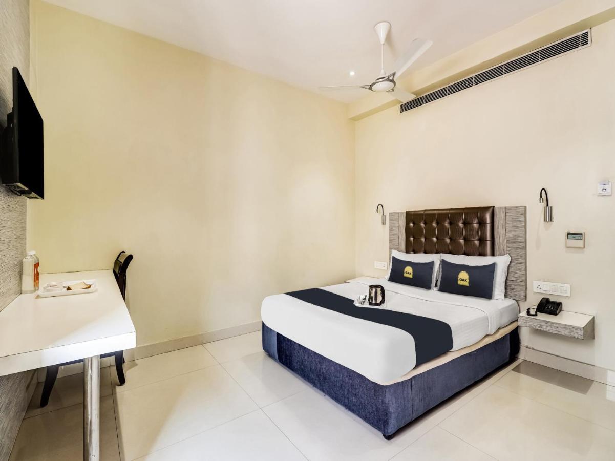 The Orange Hotel 3*