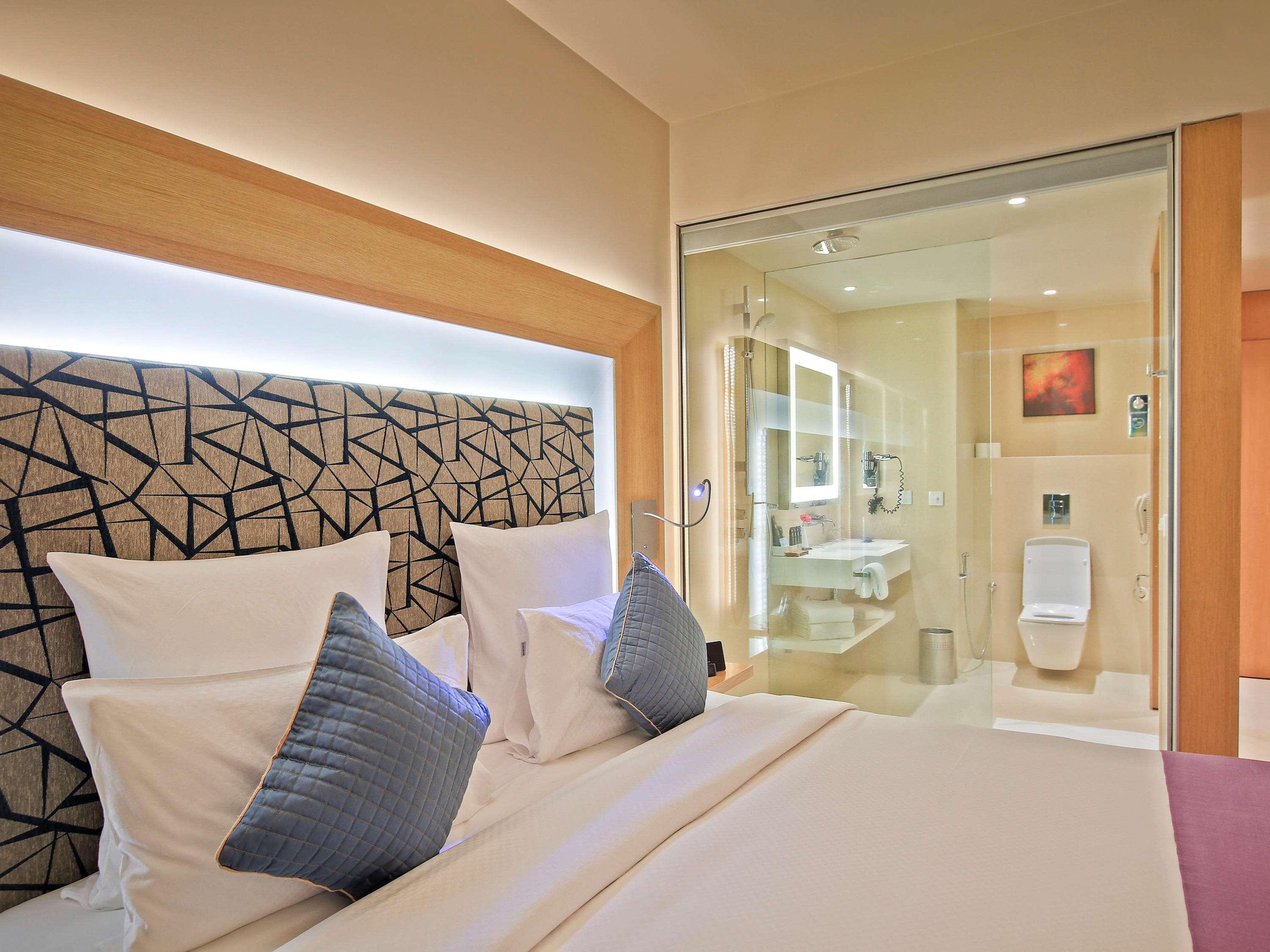 Novotel Varun Hotel 5*