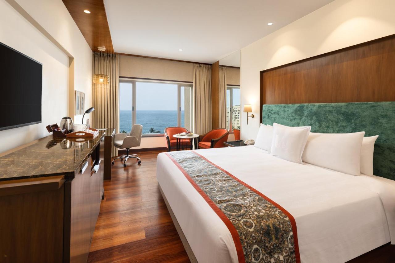 Hotel Welcomhotel By Itc Hotels, Devee Grand Bay,