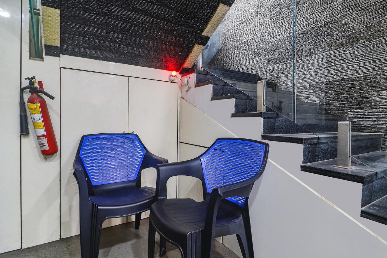 Fabhotel Ak Grand Hotel 3*