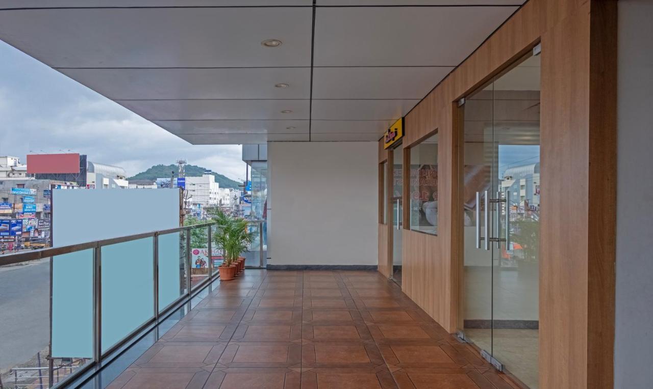 Treebo Seasons Comfort 3*