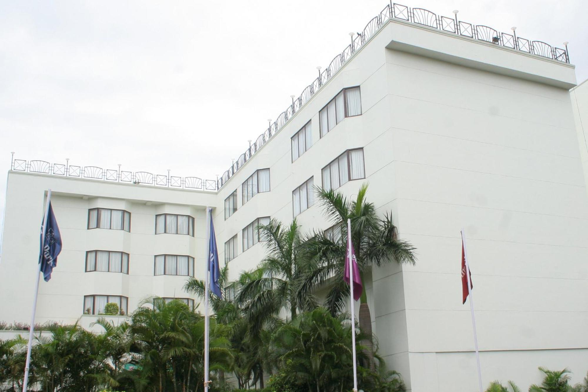 Hotel Greenpark 4*