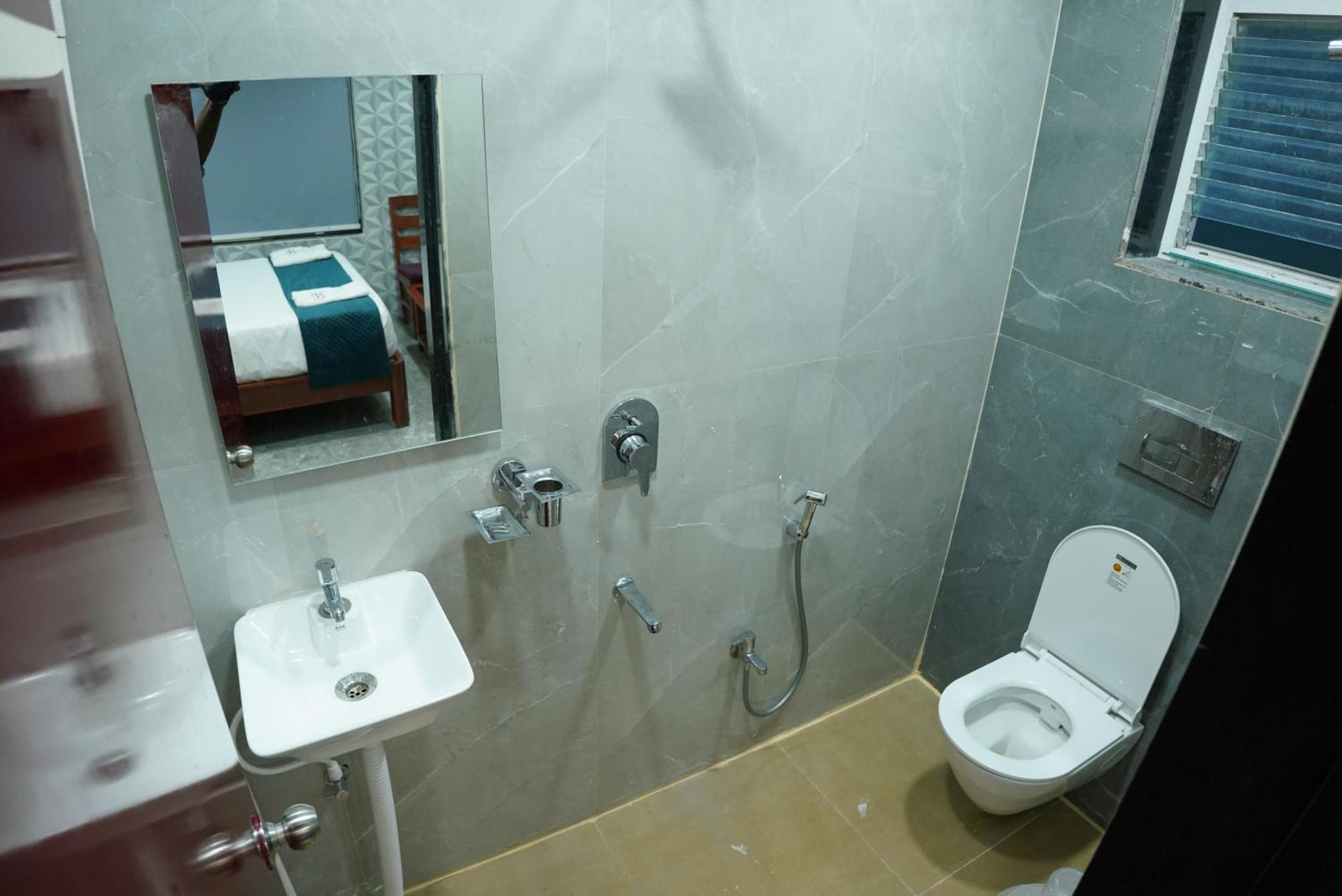 Hotel Akshayaa Grand Visakhapatnam