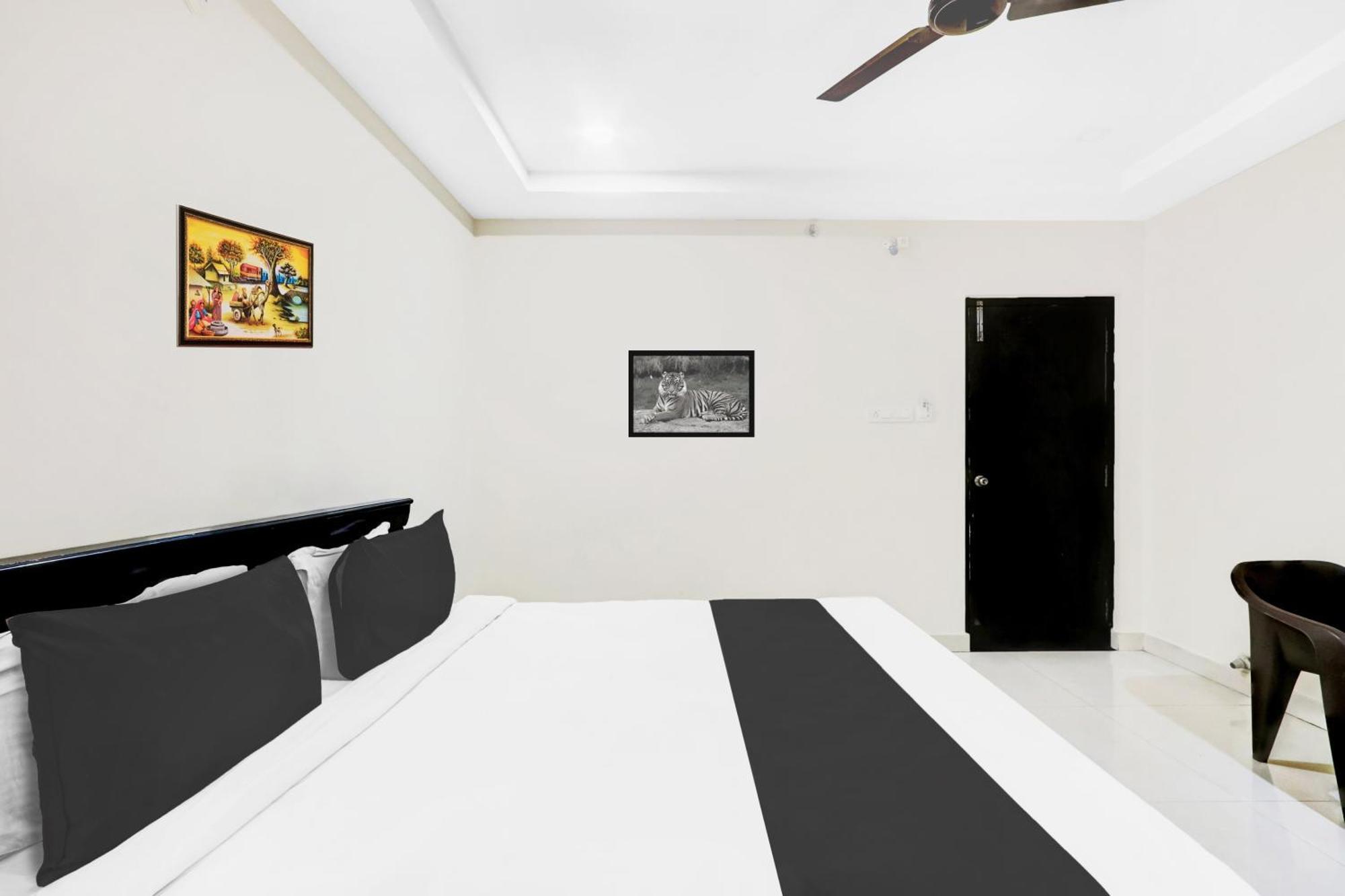 Super Townhouse Daba Garden Road 4*