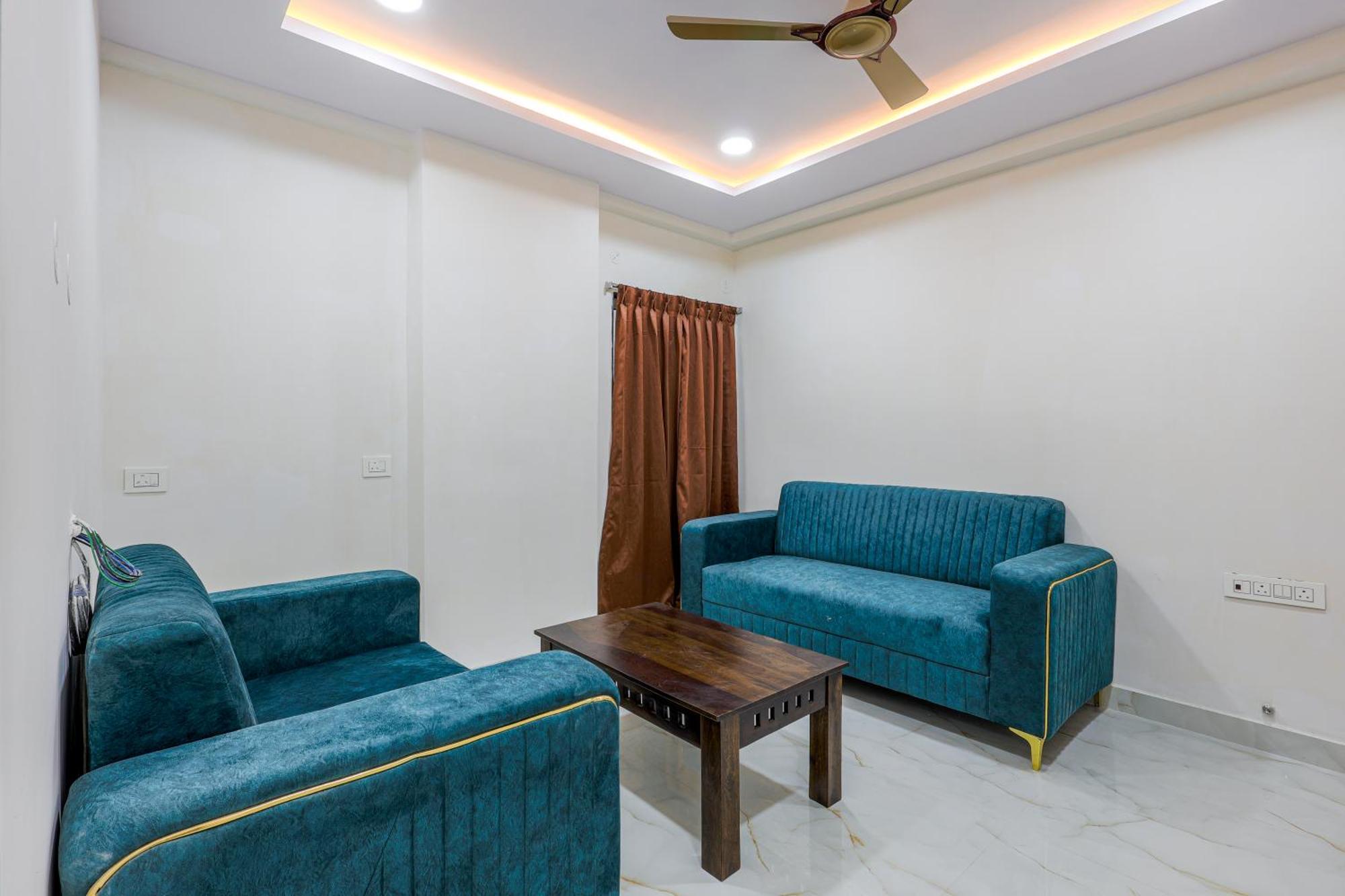 Hotel Advith