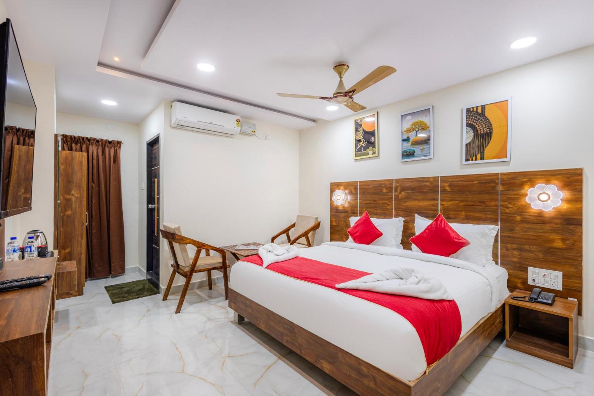 Hotel Advith