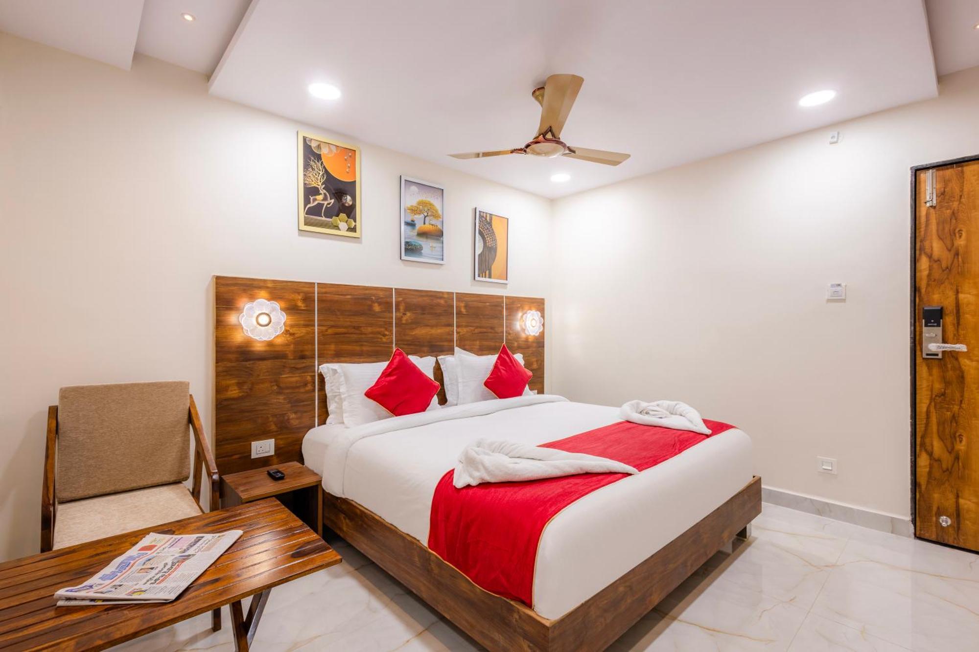 Advith Hotel *