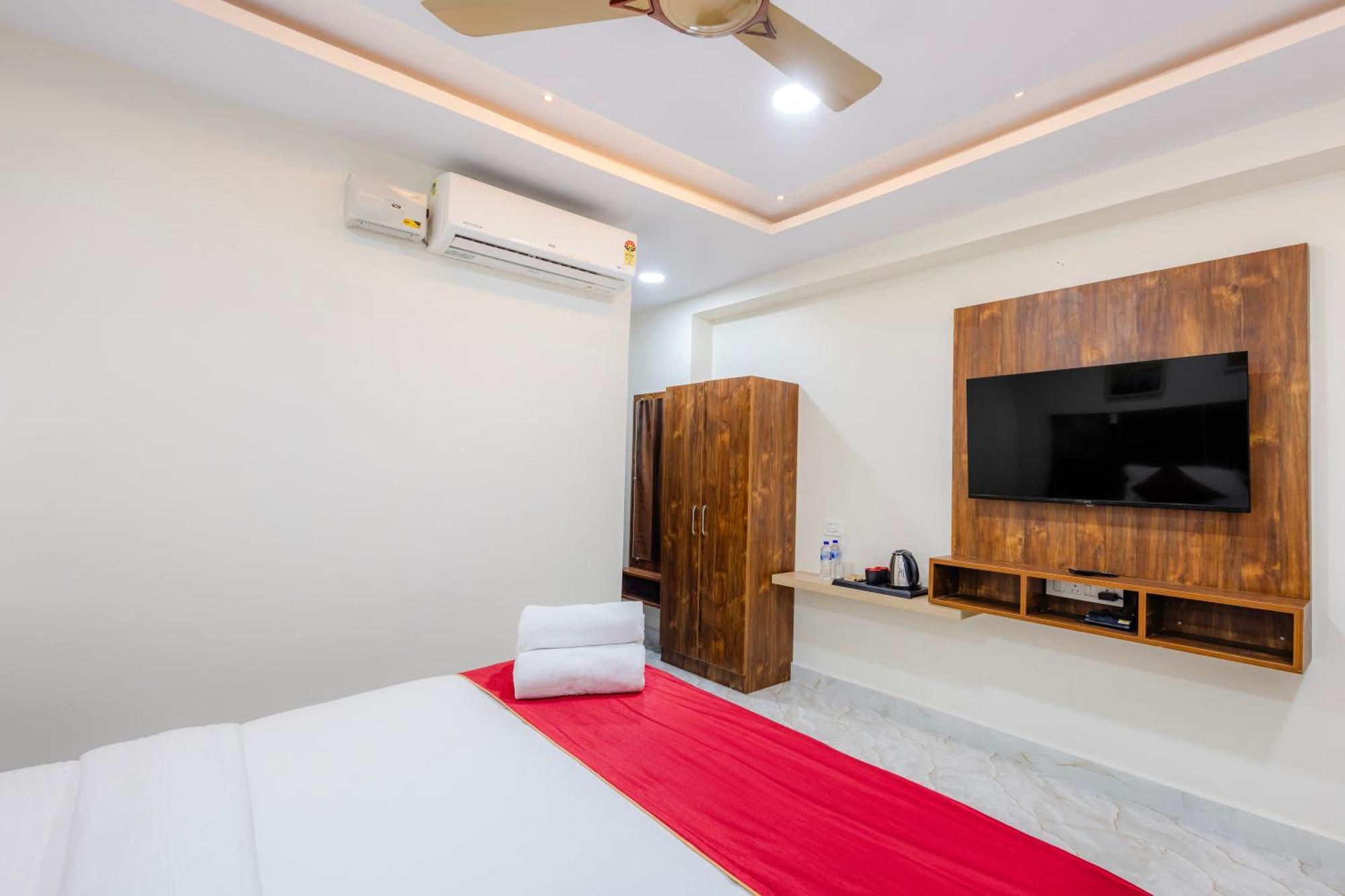 Hotel Advith *