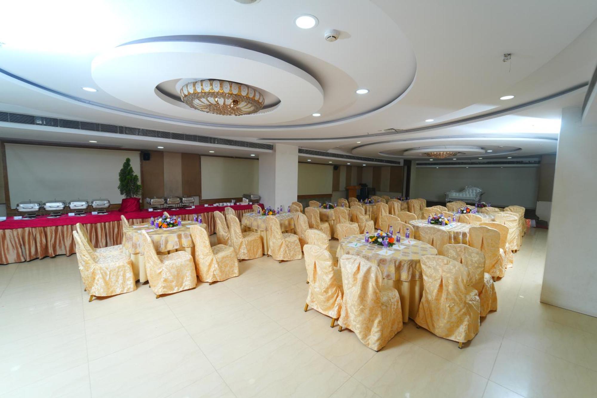 Hotel Diamonds Pearl Visakhapatnam