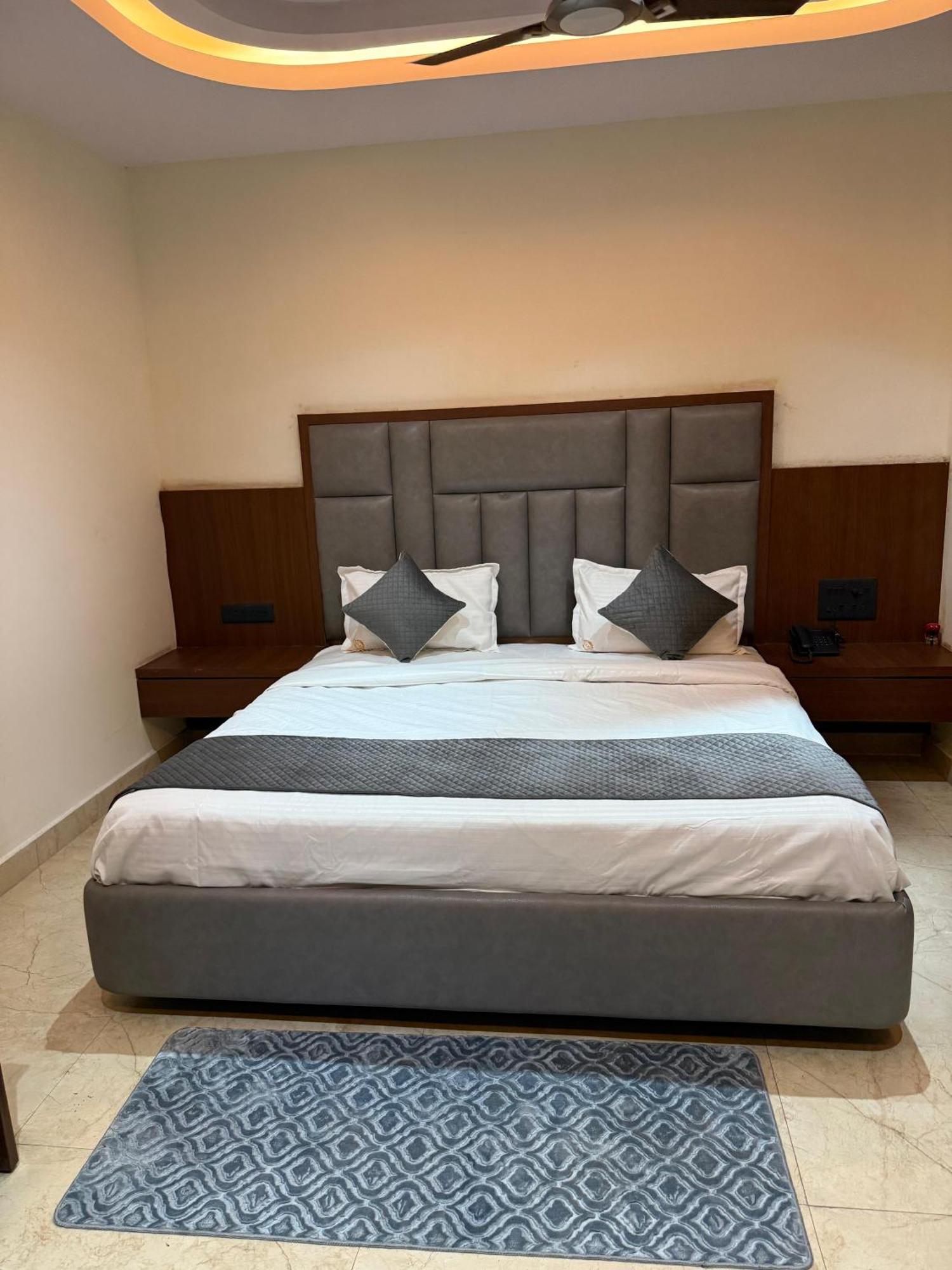 Agarwal's Residency Hotel 2*