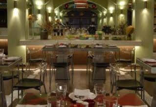 The Gateway Road 5*