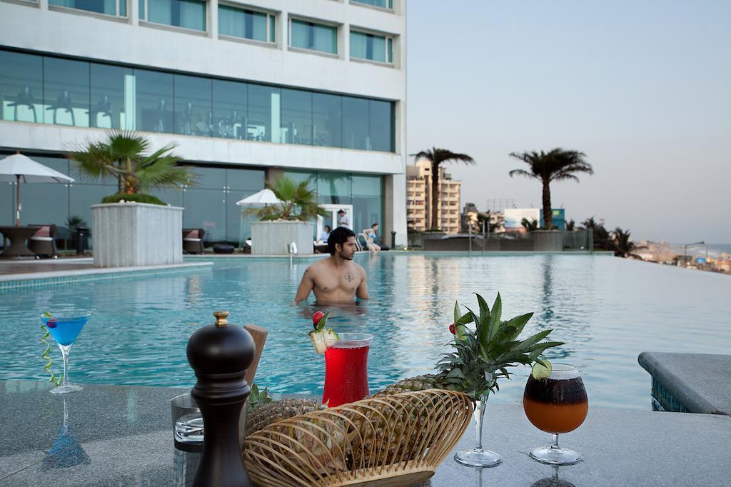Novotel Varun Hotel Visakhapatnam