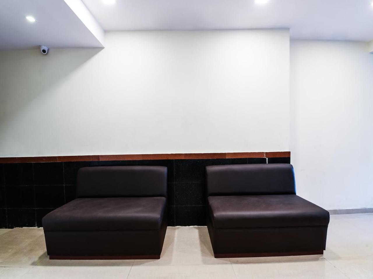 Hotel Oyo 12681 Blue Moon Inn Visakhapatnam