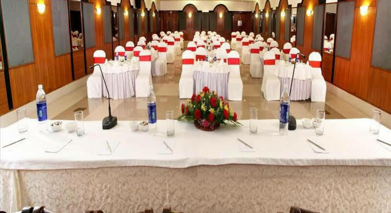 Greenpark Hotel 4*