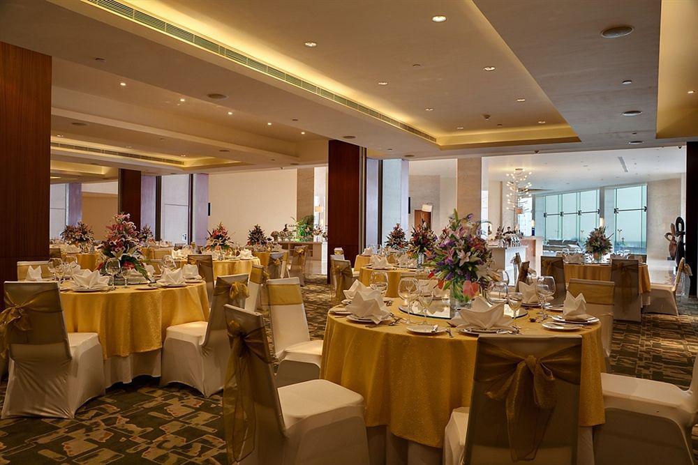 Hotel Novotel Varun 5*